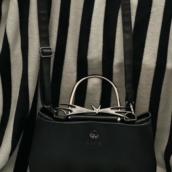 Nightmare Before Christmas purse w/ Jack Skellington & Oogie Boogie Boys - Picture 8 of 16